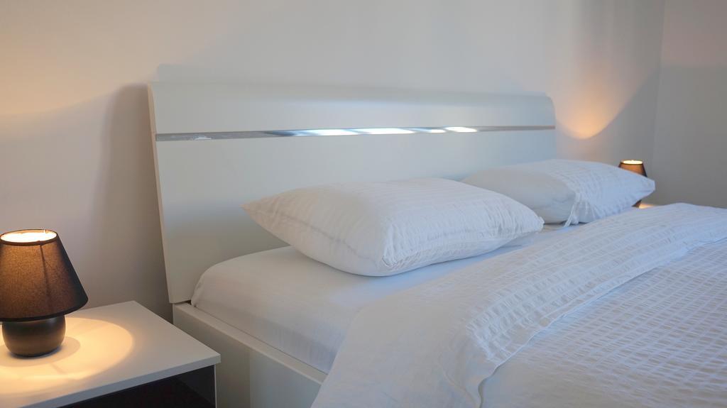 Filinhome Stefanovica Suite 9 Novi Sad Buitenkant foto