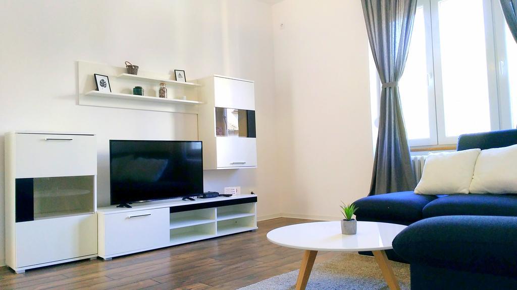 Filinhome Stefanovica Suite 9 Novi Sad Buitenkant foto